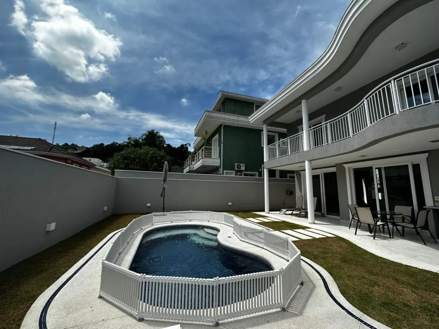Foto 1 de Casa de Condomínio com 3 Quartos à venda, 306m² em Valville, Santana de Parnaíba