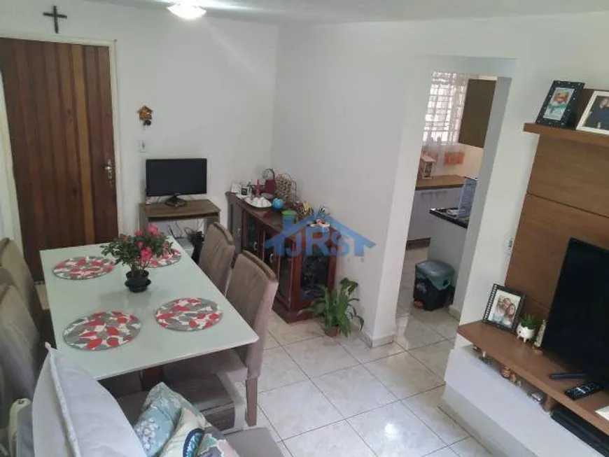 Foto 1 de Apartamento com 2 Quartos à venda, 46m² em São Pedro, Osasco