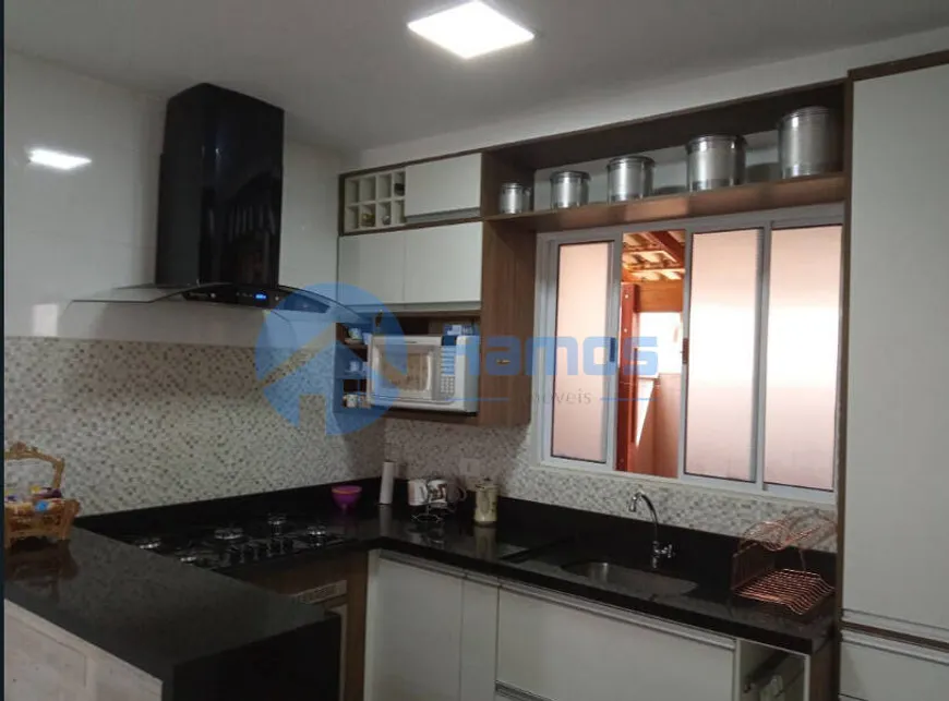 Foto 1 de Casa de Condomínio com 2 Quartos à venda, 61m² em Agua Espraiada, Cotia