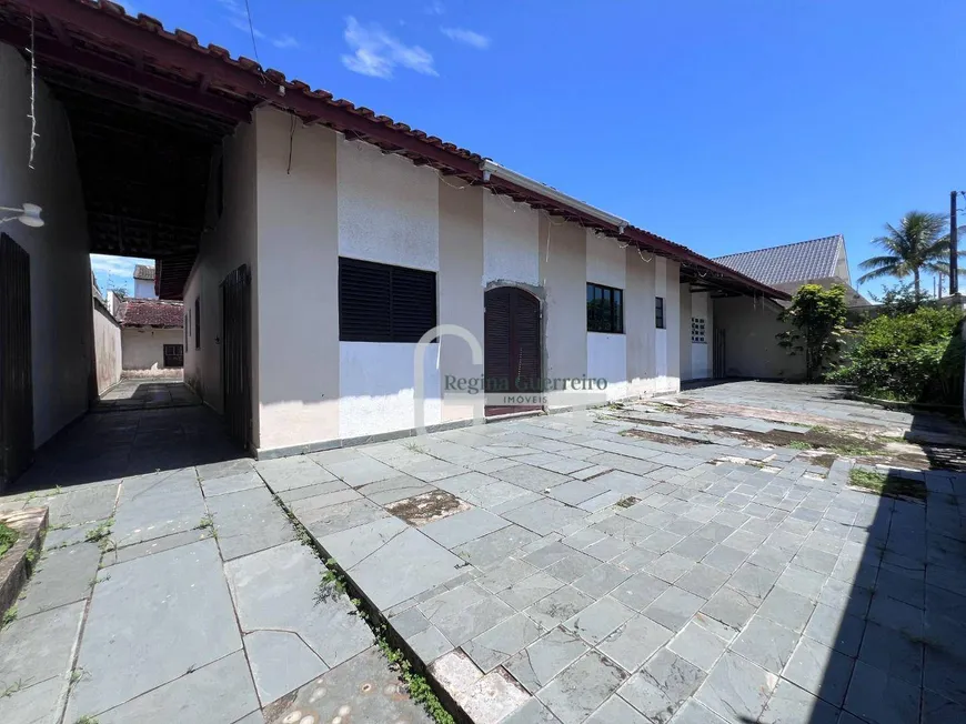 Foto 1 de Casa com 4 Quartos à venda, 330m² em Balneario Tres Marias , Peruíbe