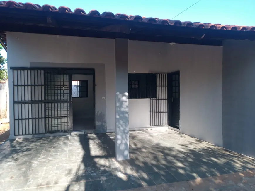 Foto 1 de Casa com 2 Quartos à venda, 79m² em Parque Jardim Brasil, Caldas Novas