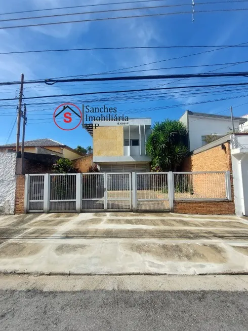 Foto 1 de Casa com 4 Quartos à venda, 221m² em Vila California, São Paulo