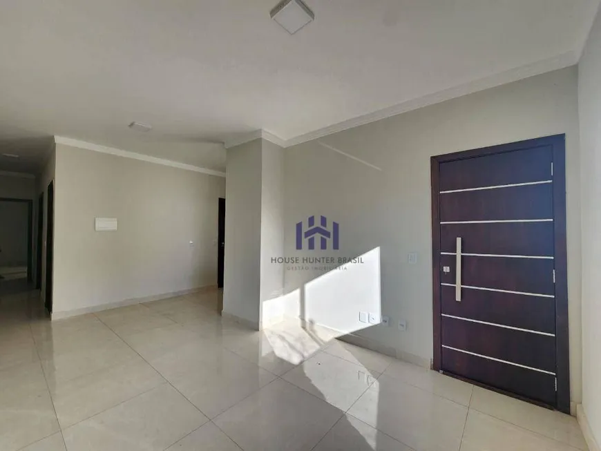 Foto 1 de Casa com 2 Quartos à venda, 85m² em Dom Bosco, Cuiabá