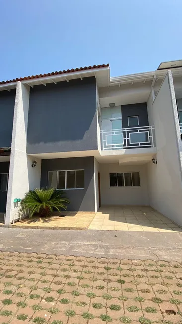 Foto 1 de Casa de Condomínio com 3 Quartos à venda, 98m² em Nossa Senhora Aparecida, Cuiabá