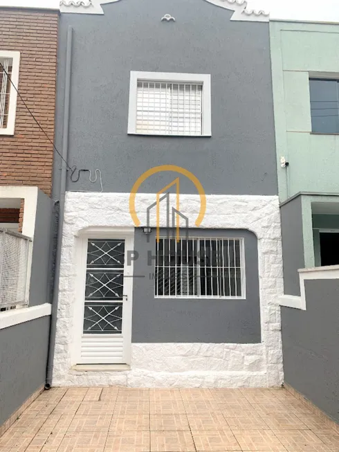 Foto 1 de Casa com 2 Quartos à venda, 106m² em Mirandópolis, São Paulo