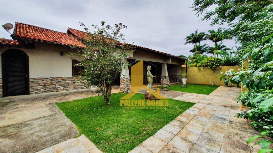 Foto 1 de Casa com 4 Quartos para venda ou aluguel, 400m² em Ogiva, Cabo Frio