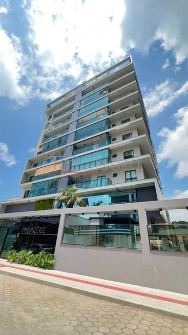 Foto 1 de Apartamento com 3 Quartos à venda, 99m² em Praia dos Amores, Balneário Camboriú