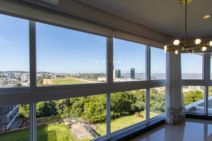 Foto 1 de Apartamento com 3 Quartos à venda, 113m² em Cristal, Porto Alegre