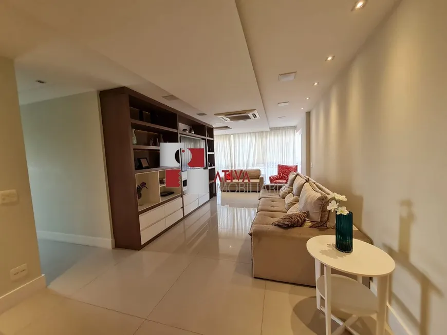 Foto 1 de Apartamento com 3 Quartos para venda ou aluguel, 126m² em Barra da Tijuca, Rio de Janeiro