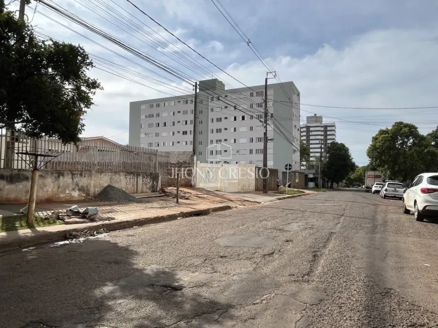 Foto 1 de Lote/Terreno à venda, 250m² em Jardim Alvorada, Maringá