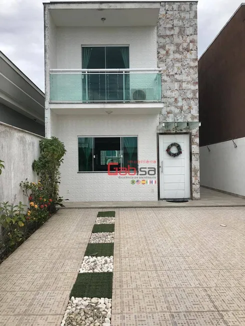 Foto 1 de Casa com 4 Quartos à venda, 300m² em Jardim Esperanca, Cabo Frio