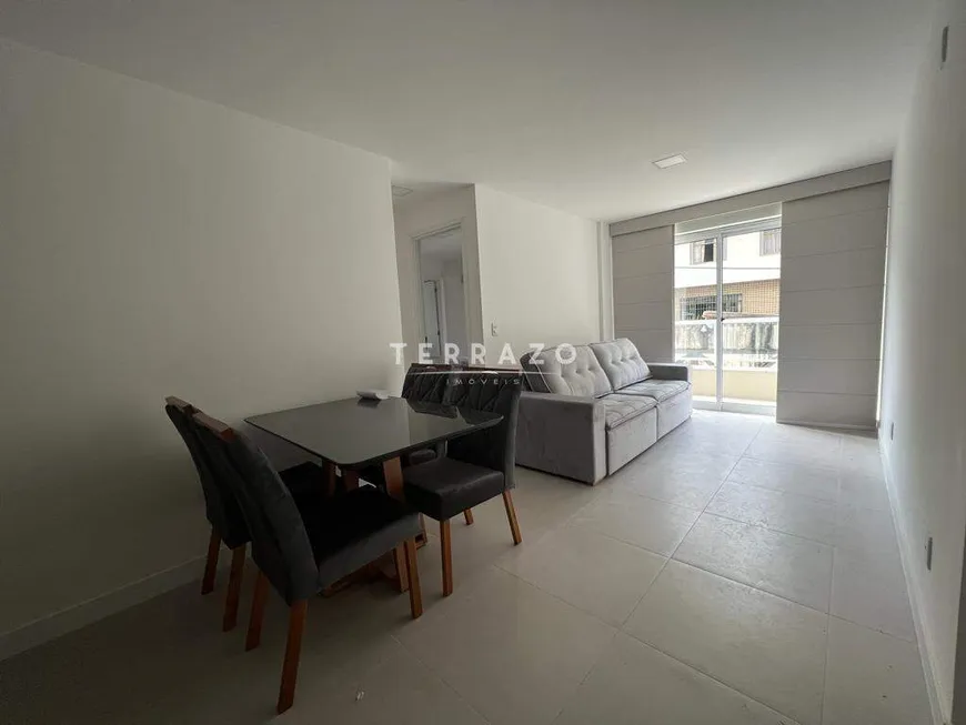 Foto 1 de Apartamento com 2 Quartos à venda, 64m² em Agriões, Teresópolis