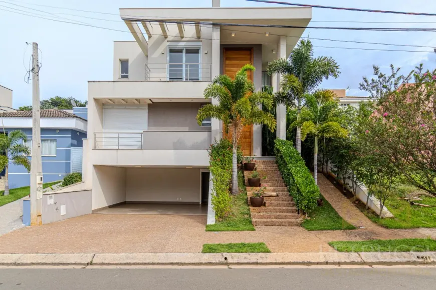 Foto 1 de Casa de Condomínio com 3 Quartos à venda, 300m² em Swiss Park, Campinas