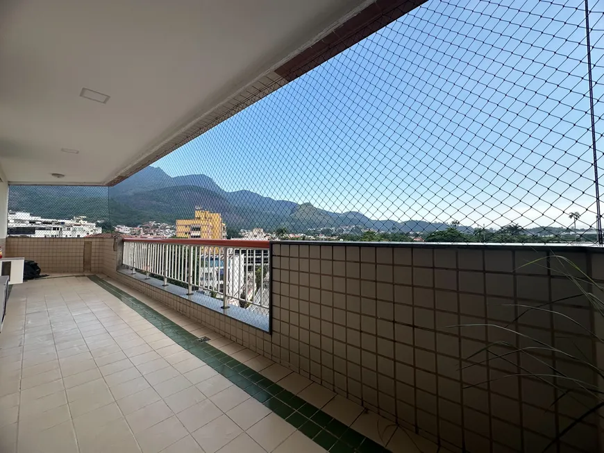 Foto 1 de Apartamento com 3 Quartos à venda, 151m² em Anil, Rio de Janeiro