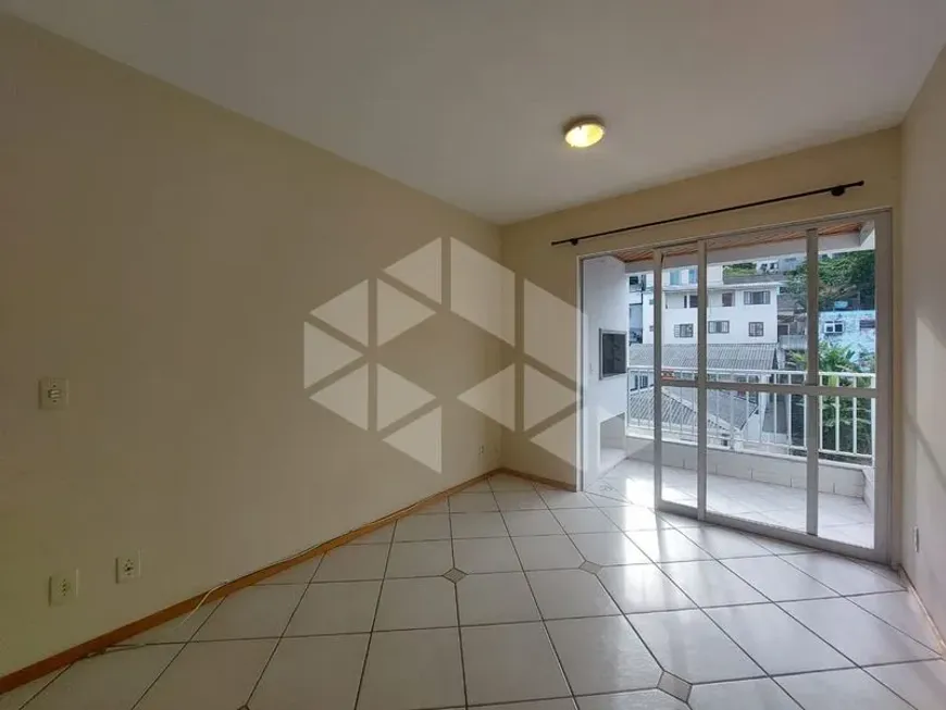 Foto 1 de Apartamento com 2 Quartos para alugar, 65m² em Carvoeira, Florianópolis