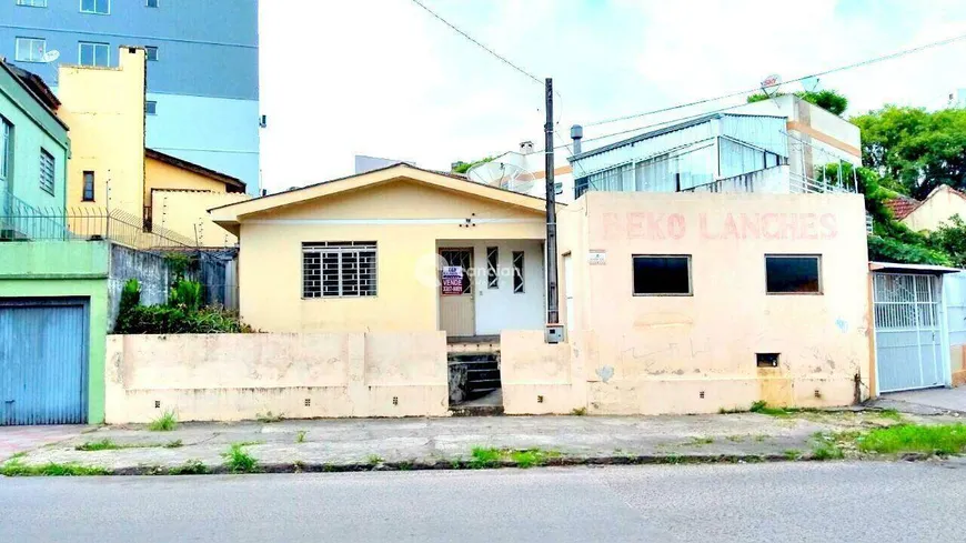 Foto 1 de Casa com 2 Quartos à venda, 71m² em Centro, Santa Maria