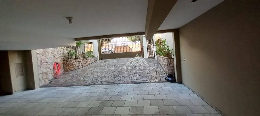 Foto 1 de Sobrado com 4 Quartos à venda, 435m² em Jardim Sumare, Ribeirão Preto