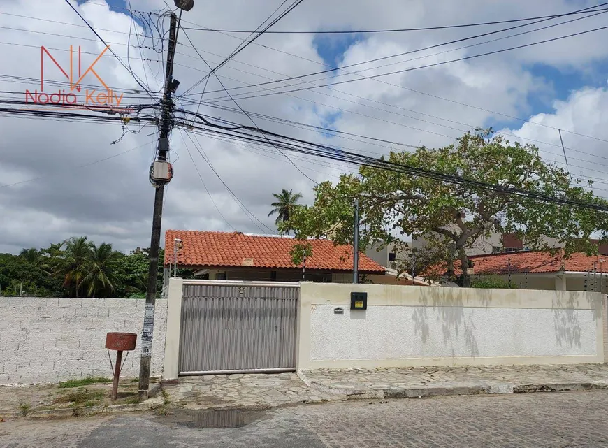 Foto 1 de Casa com 3 Quartos à venda, 217m² em Jardim Cidade Universitária, João Pessoa