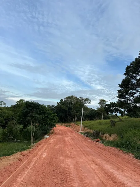 Foto 1 de Lote/Terreno à venda, 1000m² em Chácaras Três Lagoinhas, Mairinque