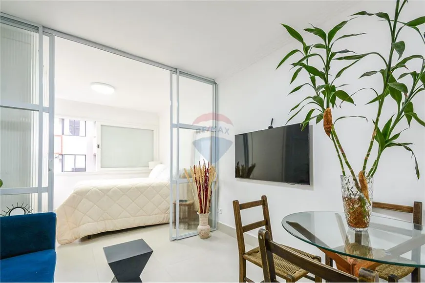 Foto 1 de Apartamento com 1 Quarto à venda, 30m² em Jardins, São Paulo