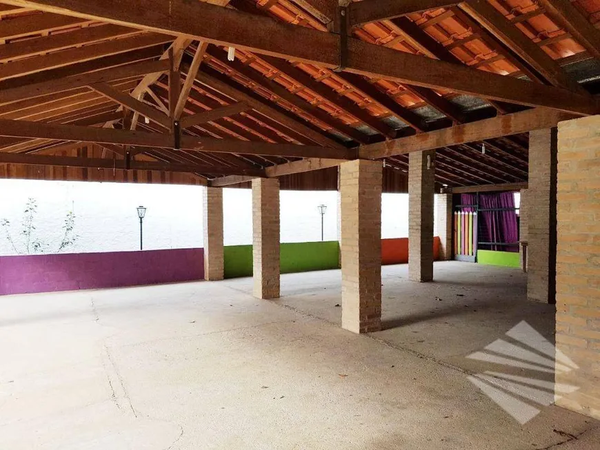 Foto 1 de Lote/Terreno à venda, 2461m² em Quiririm, Taubaté