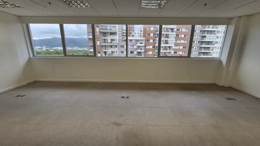 Foto 1 de Sala Comercial para alugar, 43m² em Barra da Tijuca, Rio de Janeiro