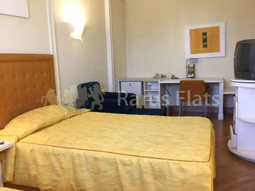 Foto 1 de Flat com 1 Quarto à venda, 28m² em Jardim Santa Francisca, Guarulhos