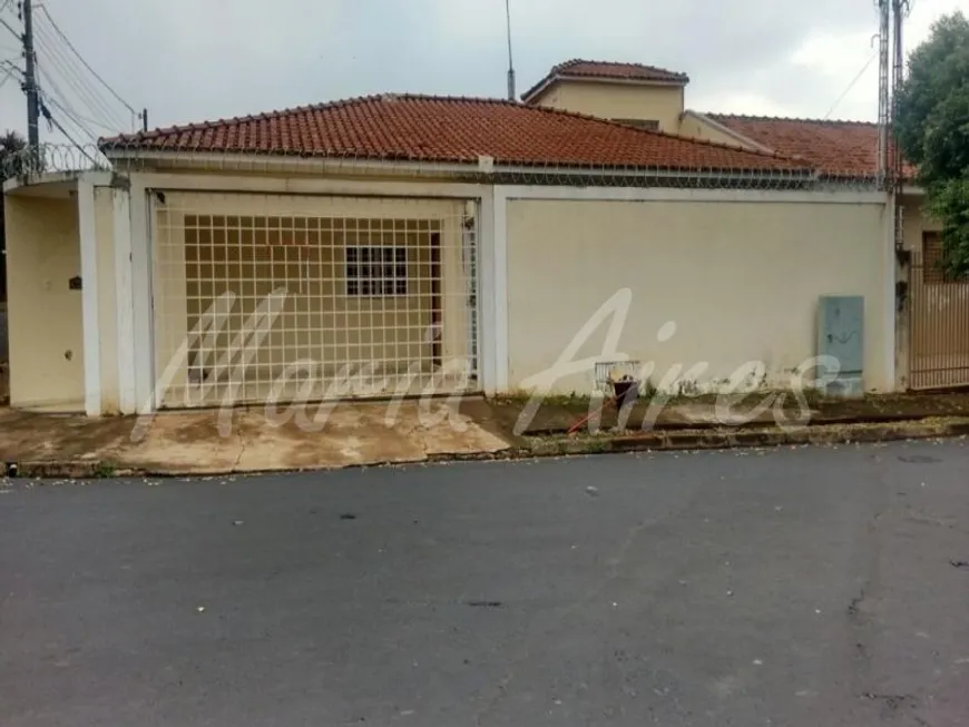 Foto 1 de Casa com 4 Quartos à venda, 200m² em Jardim Nazareth, São José do Rio Preto