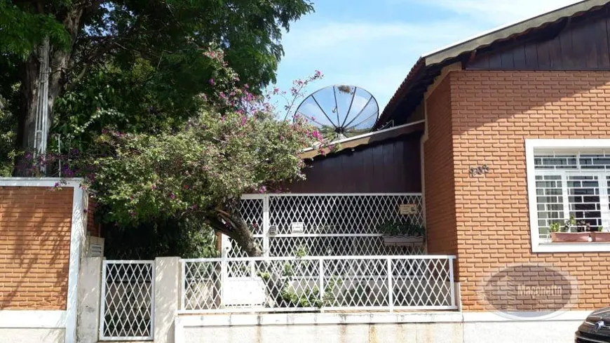 Foto 1 de Casa com 3 Quartos à venda, 230m² em Centro, São Simão