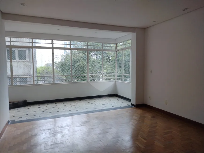 Foto 1 de Apartamento com 3 Quartos à venda, 189m² em Bela Vista, São Paulo