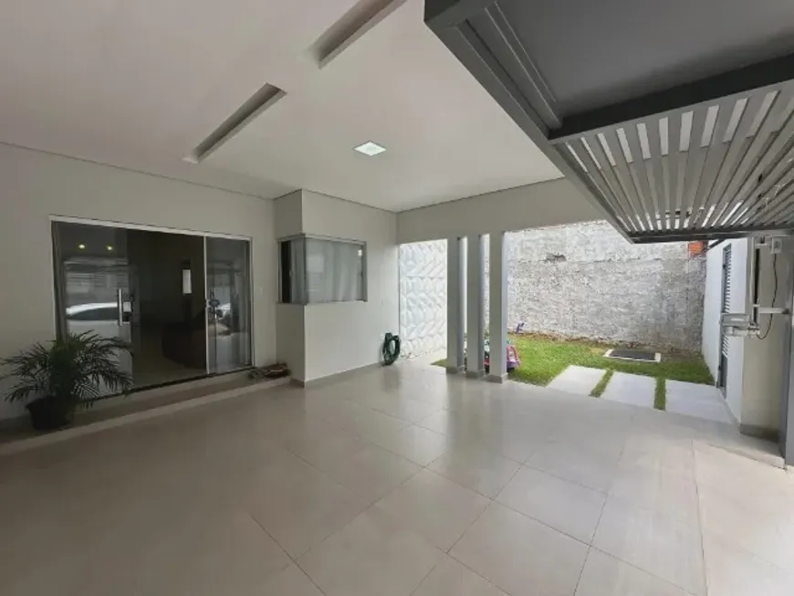 Foto 1 de Casa com 3 Quartos à venda, 145m² em Itaquera, São Paulo