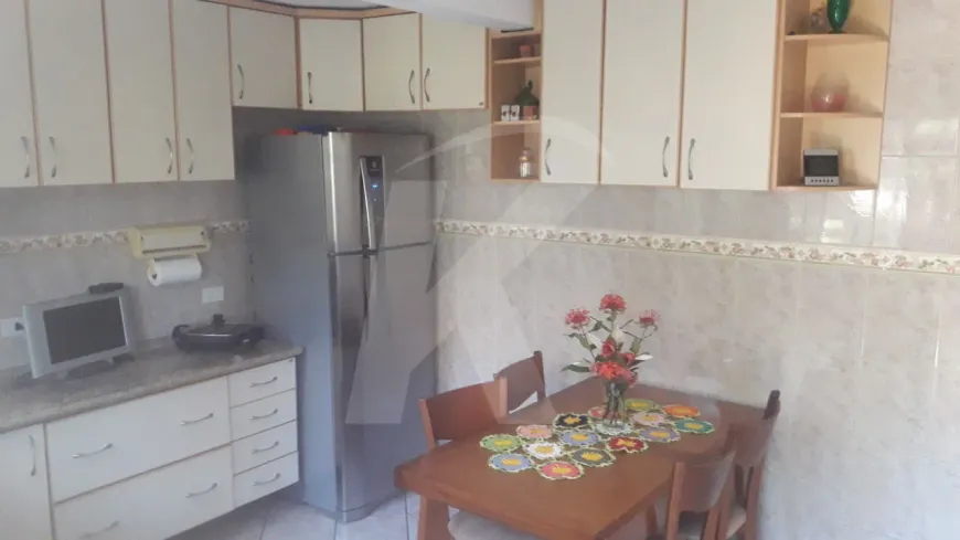 Foto 1 de Sobrado com 3 Quartos à venda, 90m² em Conjunto Habitacional Jova Rural, São Paulo