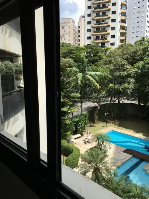 Foto 1 de Apartamento com 4 Quartos à venda, 250m² em Real Parque, São Paulo