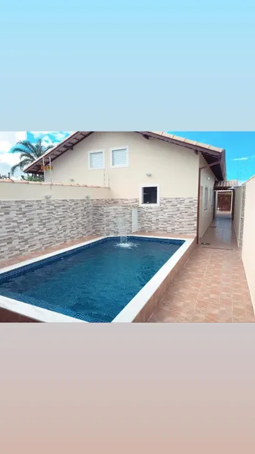 Foto 1 de Casa com 2 Quartos à venda, 67m² em Jardim Grandesp, Itanhaém