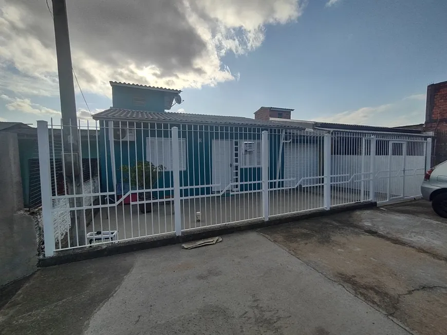 Foto 1 de Casa com 2 Quartos à venda, 69m² em Parque Primavera, Esteio