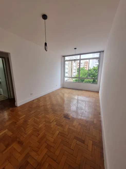 Foto 1 de Apartamento com 2 Quartos à venda, 75m² em Moema, São Paulo