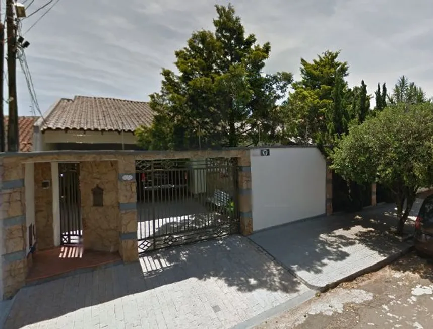 Foto 1 de Casa com 4 Quartos à venda, 320m² em Dom Atico, Londrina