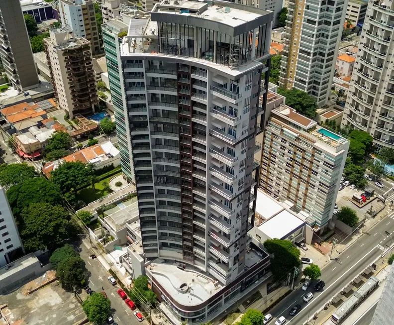 Foto 1 de Apartamento com 1 Quarto à venda, 25m² em Moema, São Paulo