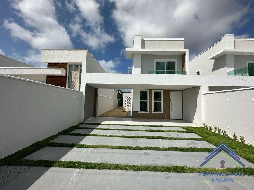 Foto 1 de Casa com 4 Quartos à venda, 159m² em Tamatanduba, Eusébio