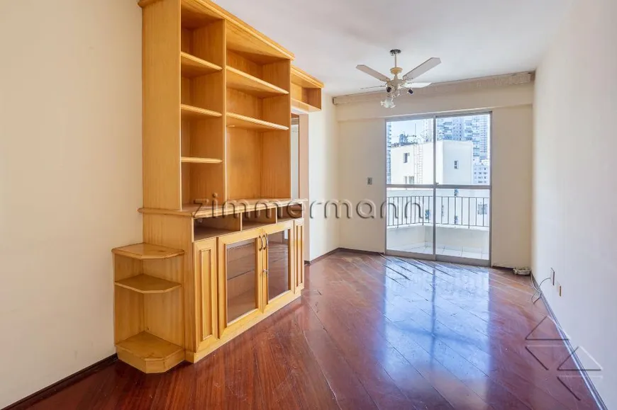 Foto 1 de Apartamento com 2 Quartos à venda, 52m² em Vila Madalena, São Paulo