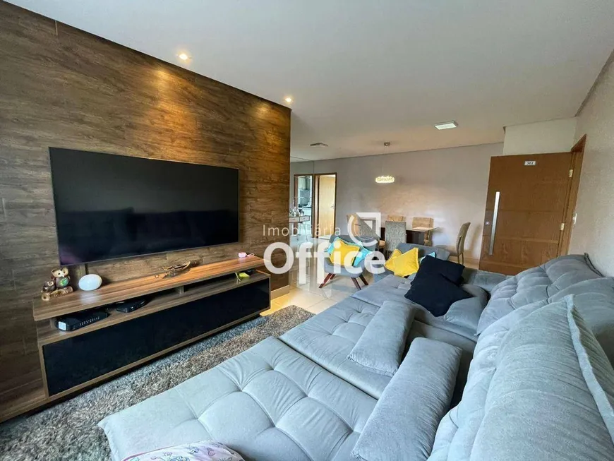 Foto 1 de Apartamento com 3 Quartos à venda, 108m² em Residencial Araujoville, Anápolis