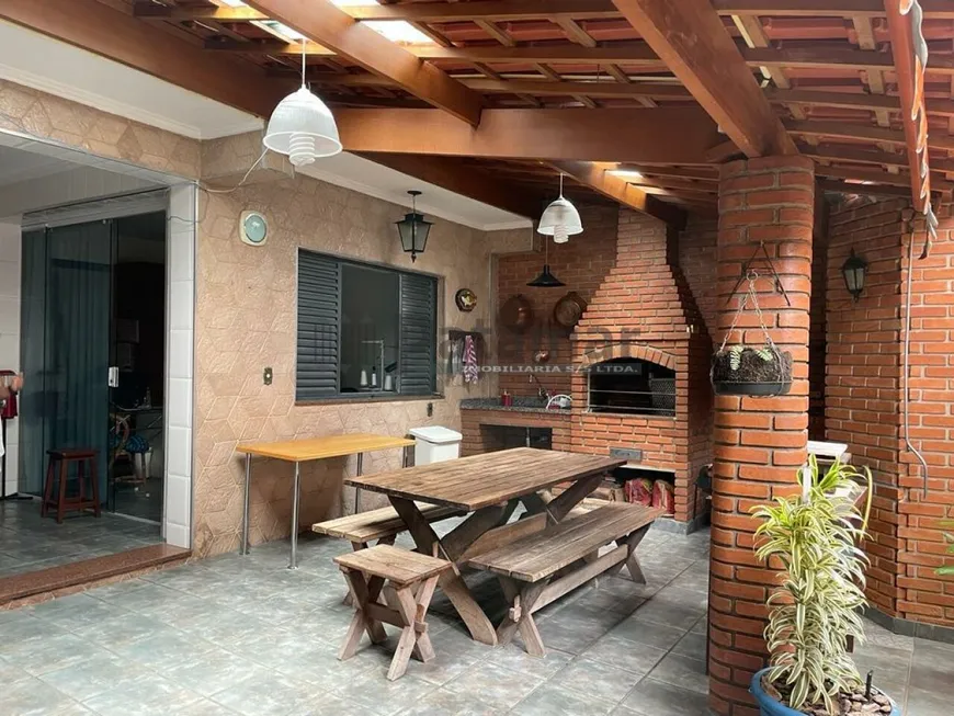 Foto 1 de Casa com 3 Quartos à venda, 180m² em Conjunto Residencial Butantã, São Paulo