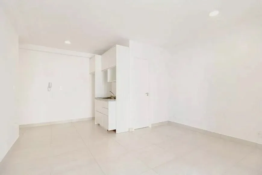 Foto 1 de Apartamento com 1 Quarto à venda, 29m² em República, São Paulo