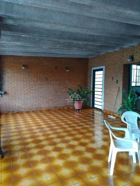 Foto 1 de Sobrado com 4 Quartos à venda, 167m² em Campos Eliseos, Ribeirão Preto