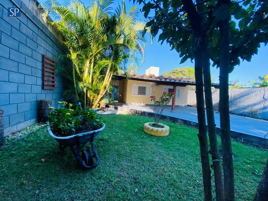 Foto 1 de Casa com 3 Quartos à venda, 240m² em Apaga Fogo, Valinhos