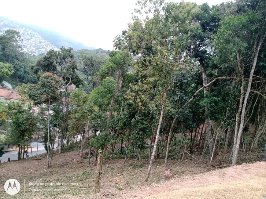 Foto 1 de Lote/Terreno à venda, 743m² em Barra do Imbuí, Teresópolis