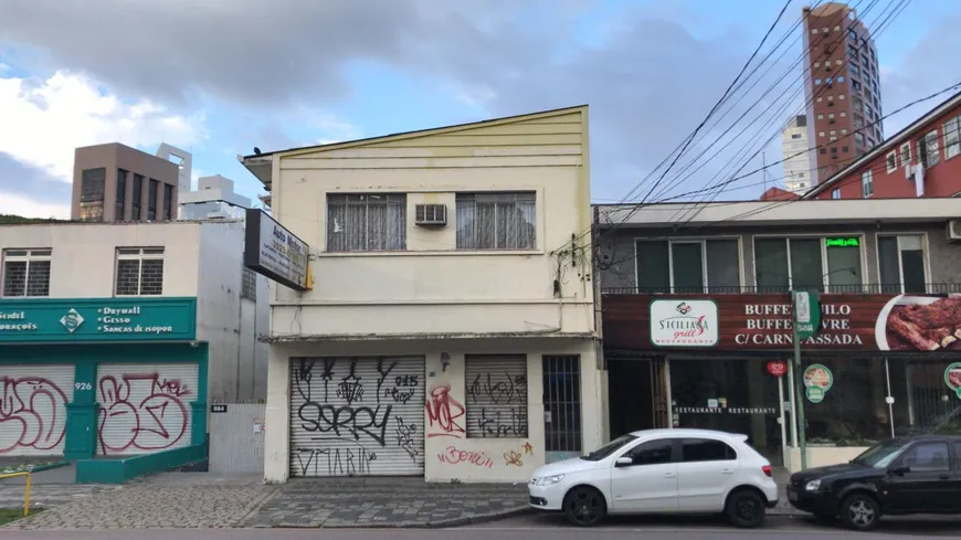 Foto 1 de Lote/Terreno à venda, 1380m² em Centro, Curitiba