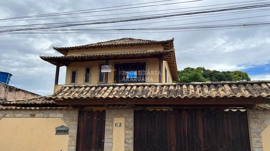 Foto 1 de Casa com 3 Quartos à venda, 180m² em Fazendinha, Araruama