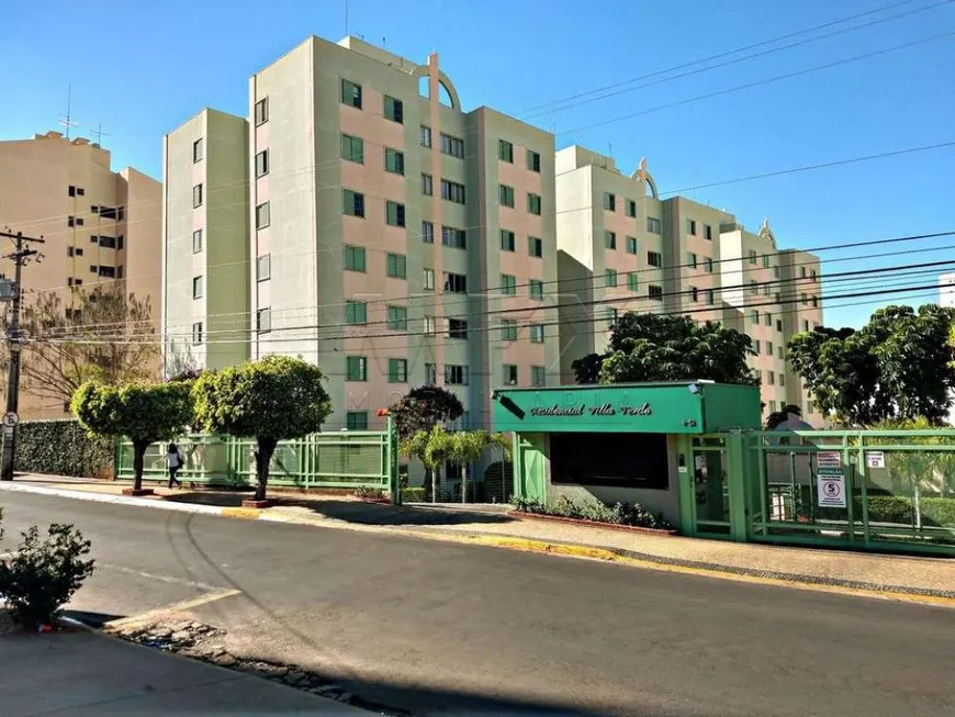 Foto 1 de Apartamento com 3 Quartos à venda, 65m² em Jardim Auri Verde, Bauru