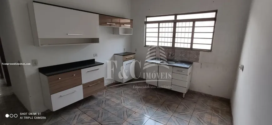 Foto 1 de Casa com 2 Quartos à venda, 140m² em Parque Residencial Belinha Ometto, Limeira